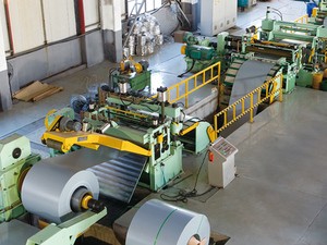 Metal coil slitting line